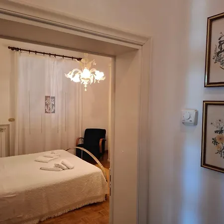 L'olivo, In Campagna Apartment